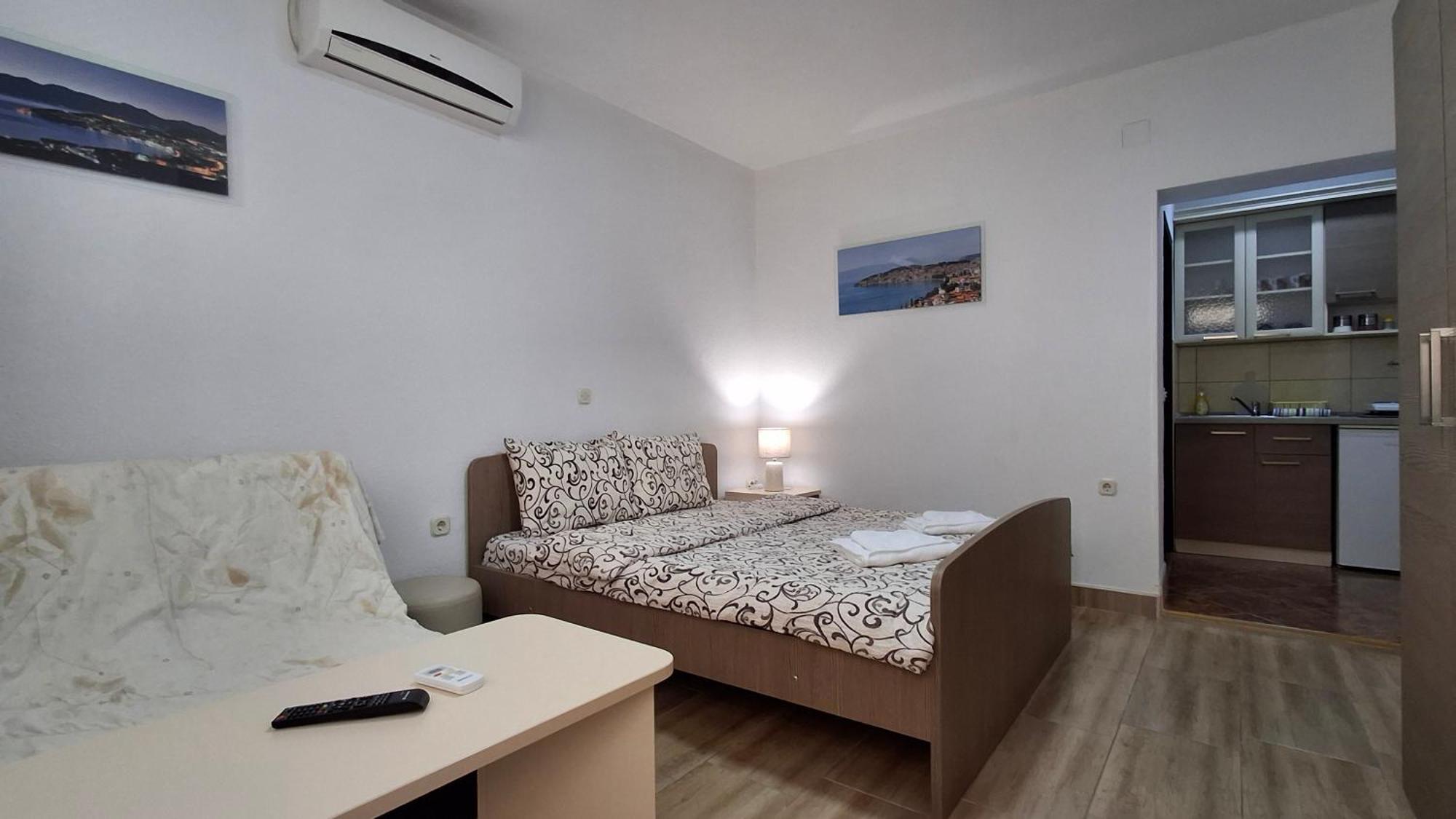 Tomic Apartament *